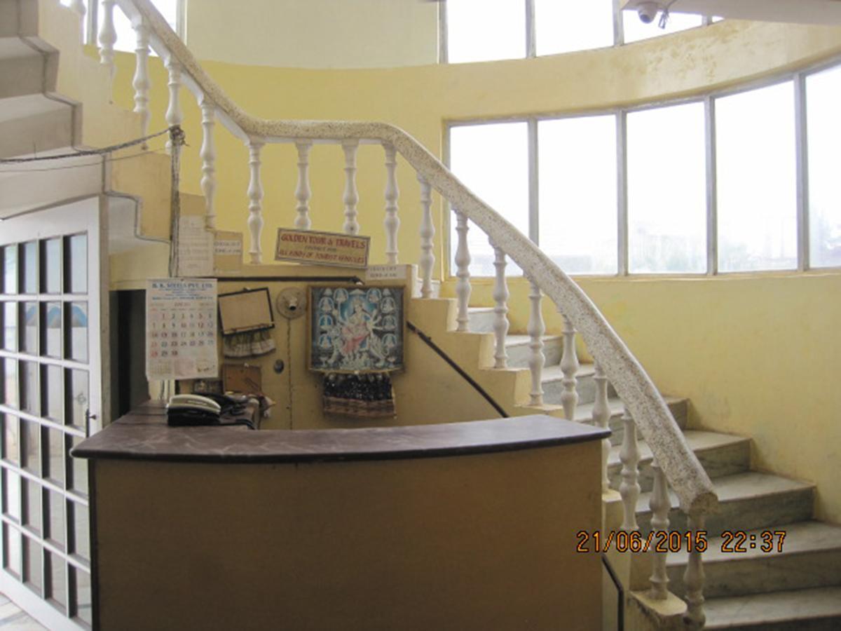 Hotel Arya Palace 푸리 외부 사진